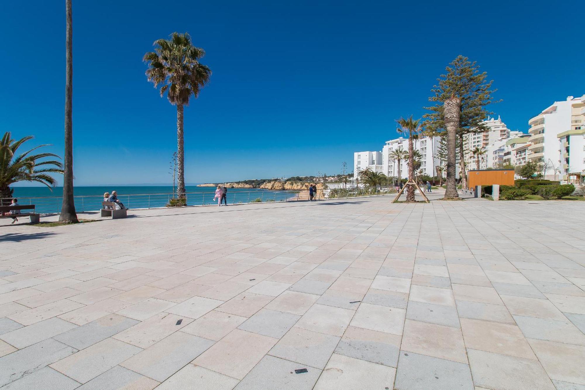 Open Space Armação de Pêra Екстериор снимка